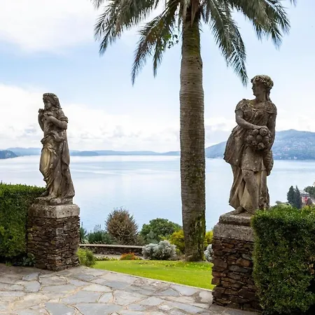 Villino San Remigio 18 Pax Villa Verbania